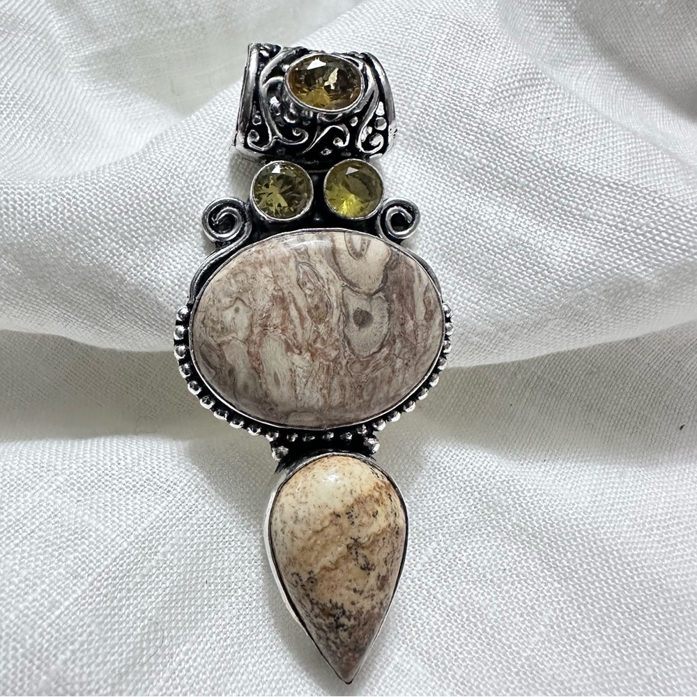 Handcrafted Artisan Jewelry Beige Picture Jasper Pendant with Citrine Accents - Picture 9 of 14